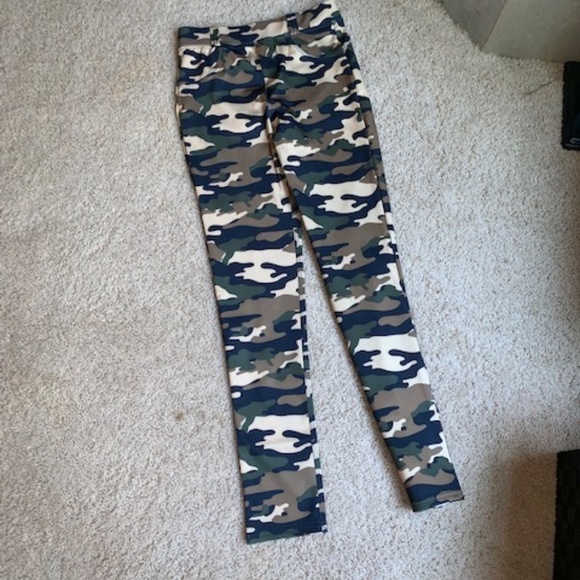 Low rise camo leggings green - Picture 7 of 8